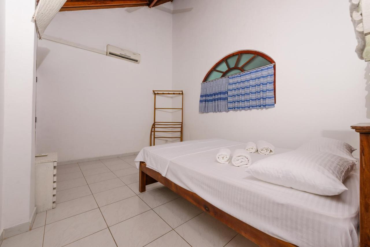 Hotel Bright Sunshine Hikkaduwa Exterior foto